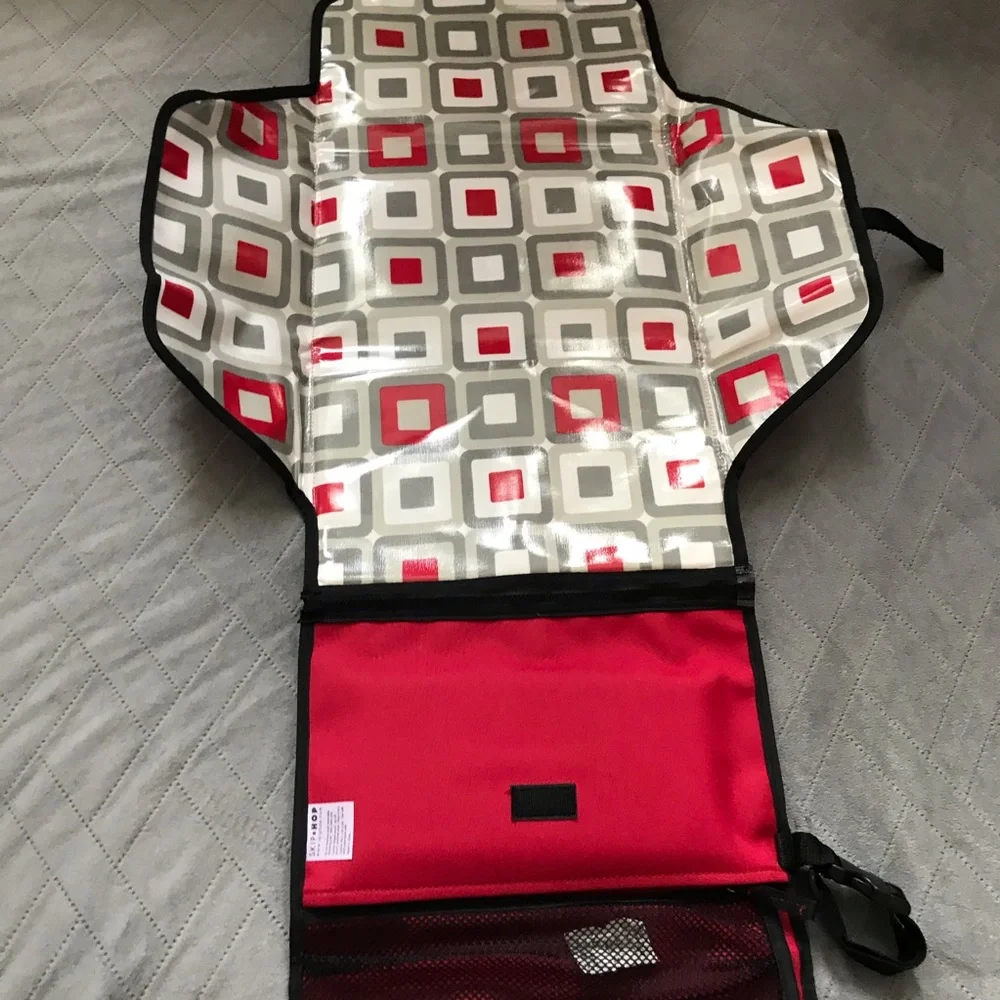 NWOT Skip Hop Diaper Changing Pad / Station Red